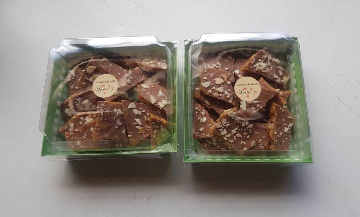 ALMOND ROCA