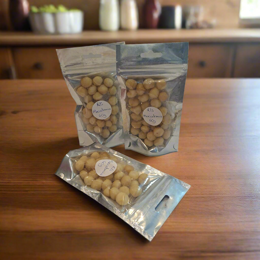 MACADAMIA ROASTED AND SALTED 60g